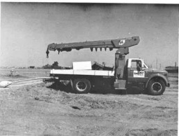 Old black and white photo of a Cannon & Wendt construction vehicle