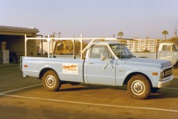 Old photo of a Cannon & Wendt Ford truck at the Phoenix headquarters